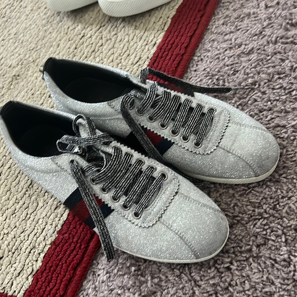 Women Gucci Silver Glitter Bambi Web Sneakers Size 39